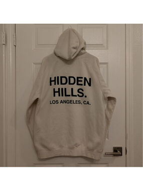 Hidden Hills Mens Hoodie Sweatshirt XL Gated Community Boxy Cream Green Sweater